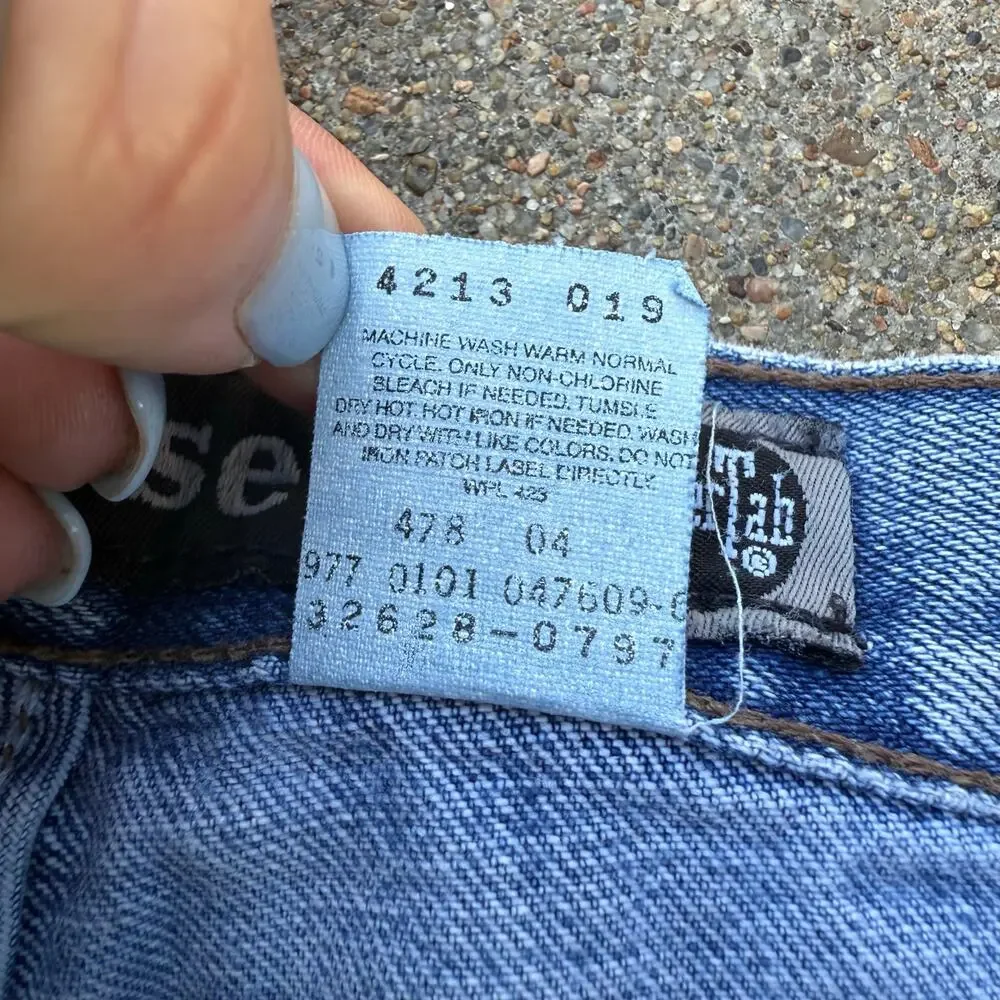 Vintage Y2K Levi's Silvertab Loose Faded Blue Denim Jean Shorts Jorts Size 33